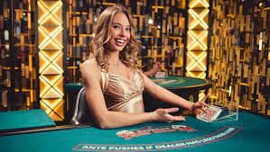 Three Card Poker hand ranking chart on sasatoto live table
